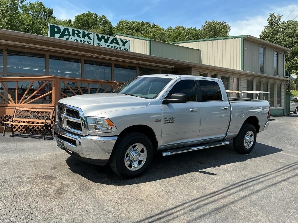 RAM 2500 SLT 4x2 Crew Cab 6'4" Box 2017