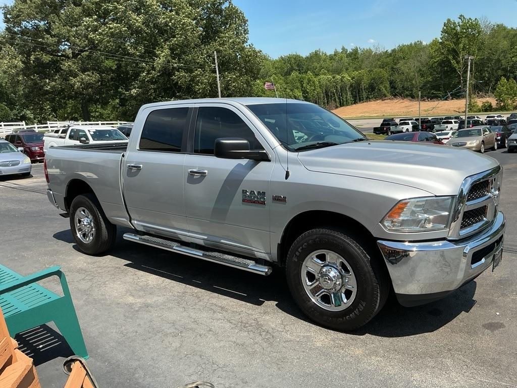 RAM 2500 SLT 4x2 Crew Cab 6'4" Box 2017