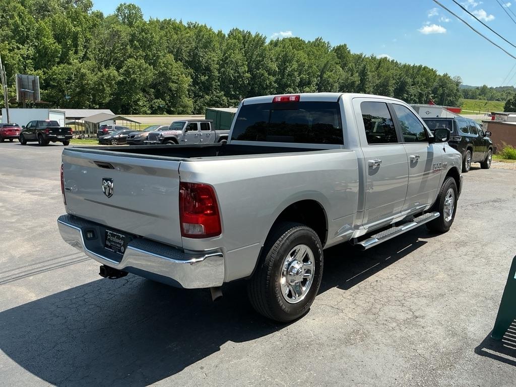 RAM 2500 SLT 4x2 Crew Cab 6'4" Box 2017