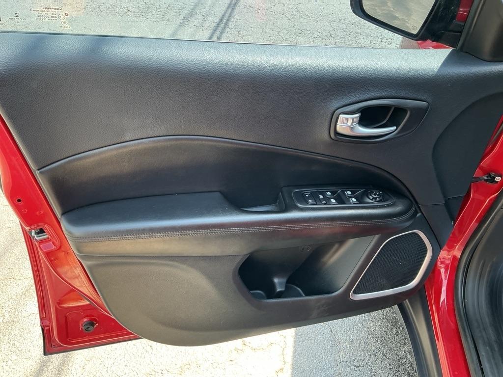 Jeep Compass Altitude FWD 2021