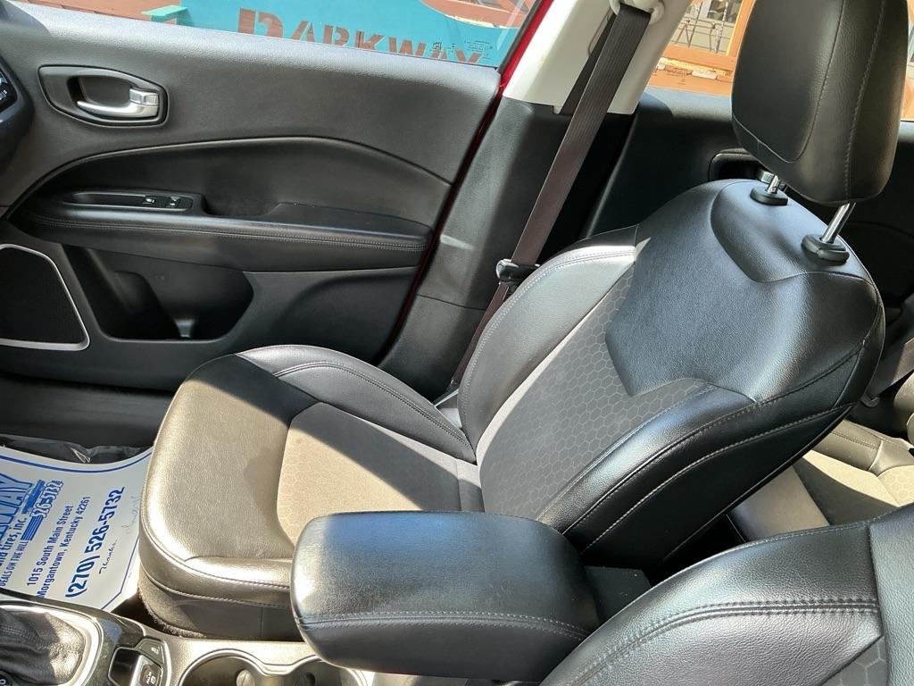 Jeep Compass Altitude FWD 2021