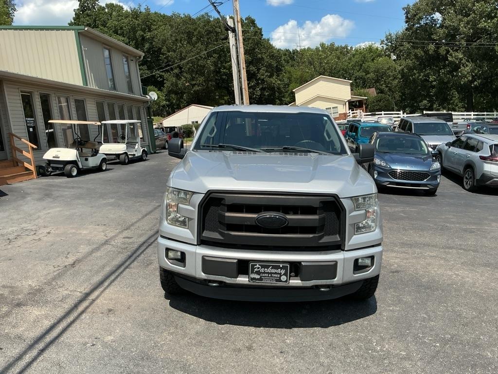 Ford F-150 4WD SuperCrew 145" Lariat 2016