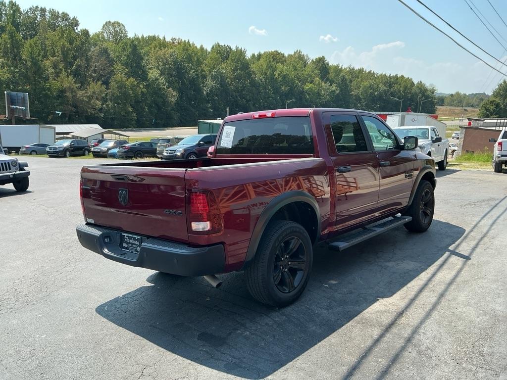 RAM 1500 Classic Warlock 4x4 Crew Cab 5'7" Box 2024