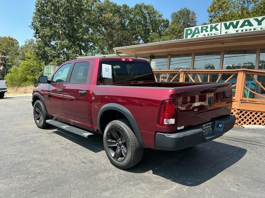 RAM 1500 Classic Warlock 4x4 Crew Cab 5'7" Box 2024