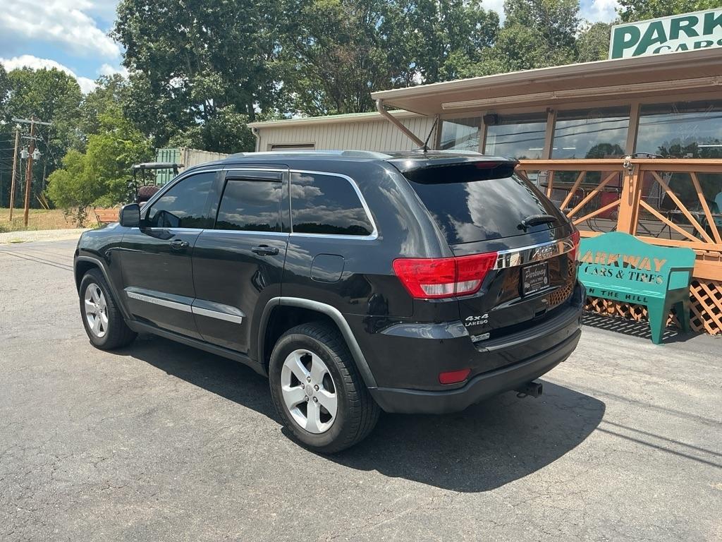 Jeep Grand Cherokee 4WD 4dr Laredo 2013