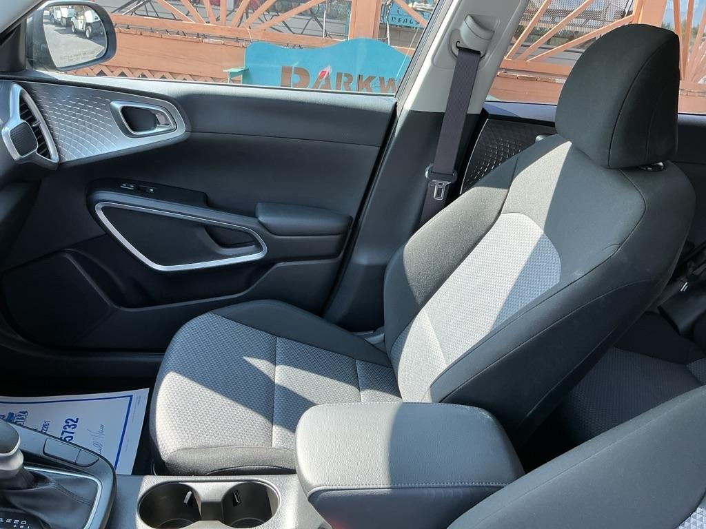 Kia Soul LX FWD 2025