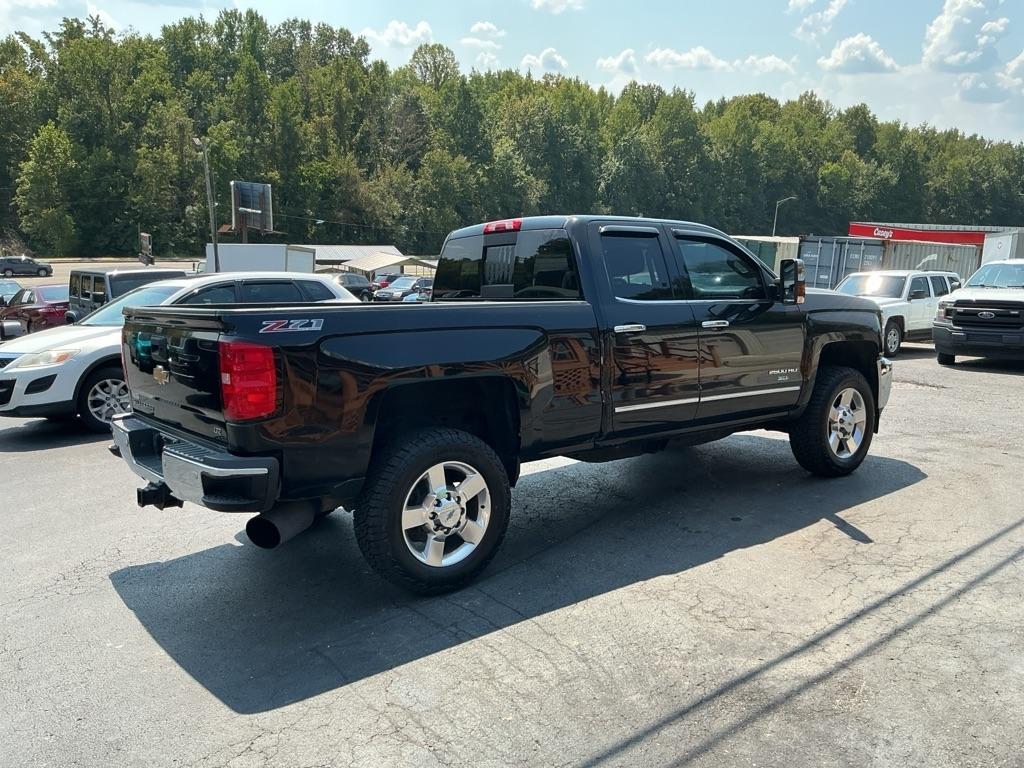 Chevrolet Silverado 2500HD 4WD Double Cab 144.2" LTZ 2016