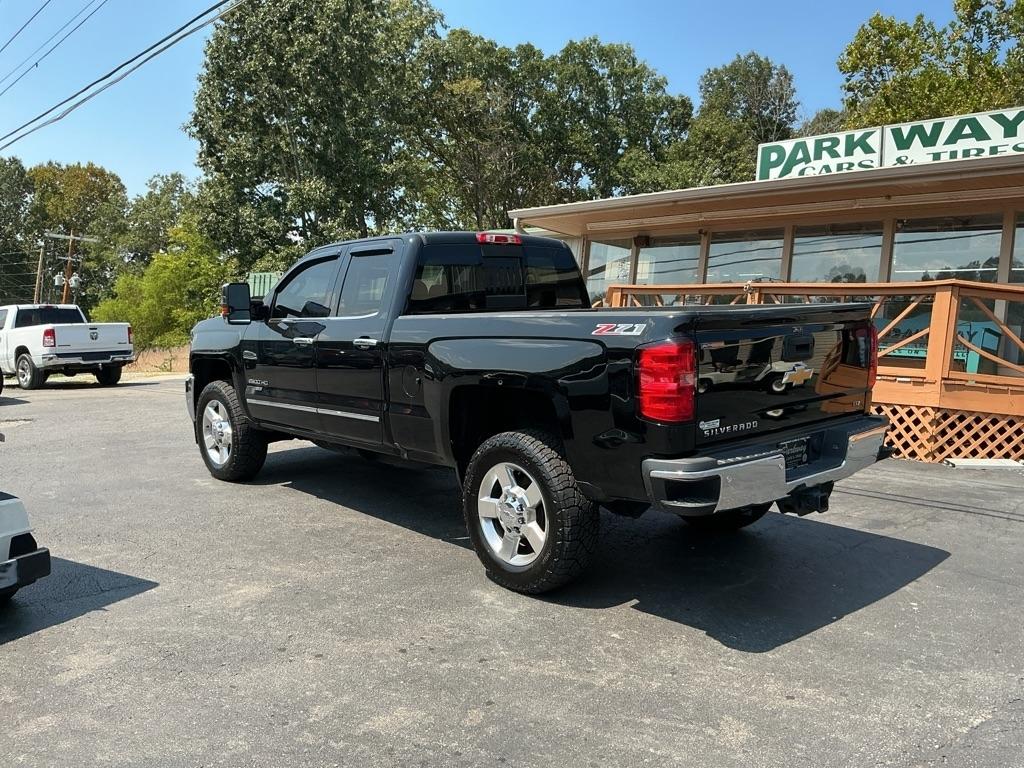 Chevrolet Silverado 2500HD 4WD Double Cab 144.2" LTZ 2016