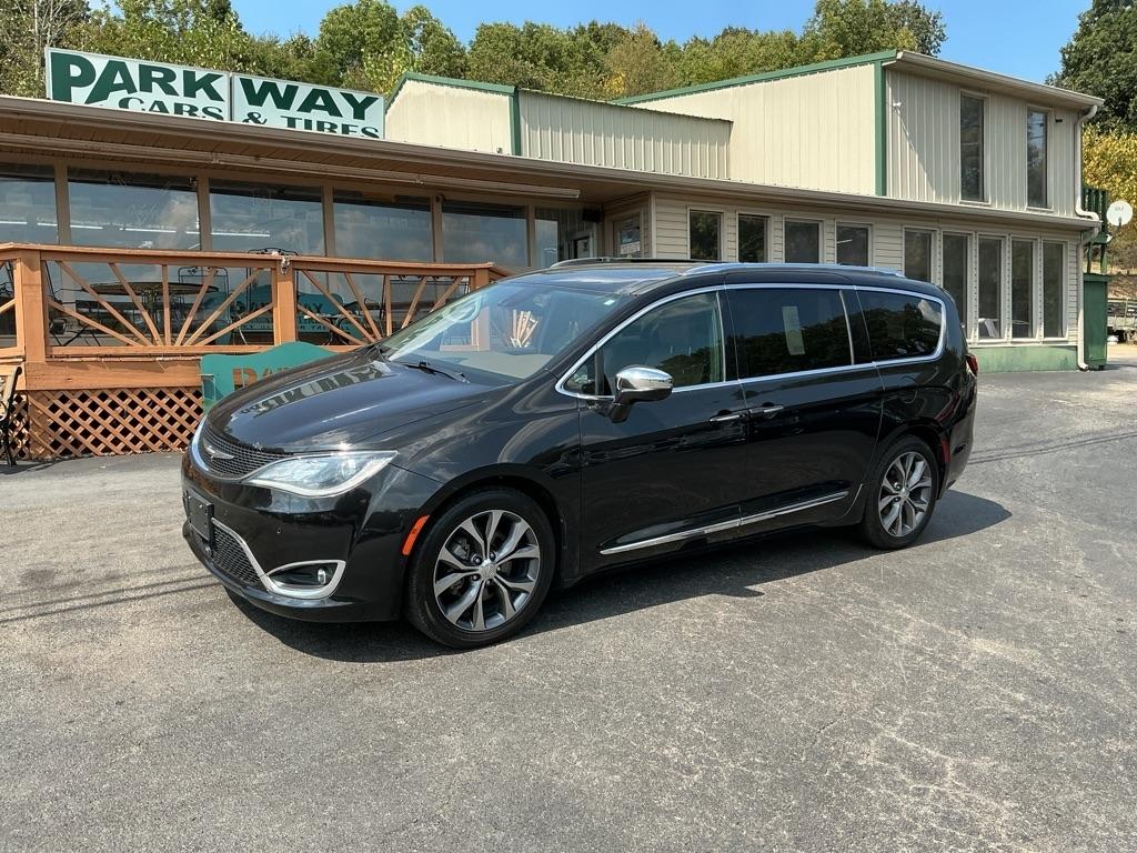Chrysler Pacifica Limited FWD 2017