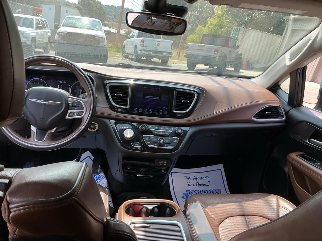 Chrysler Pacifica Limited FWD 2017