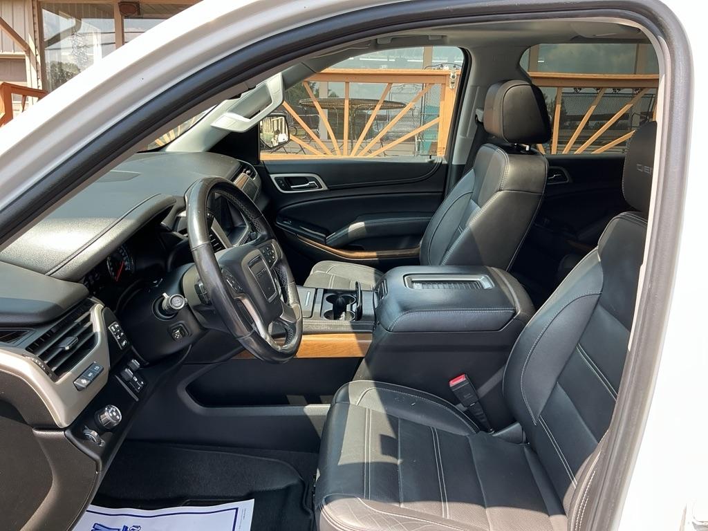 GMC Yukon XL 2WD 4dr Denali 2020
