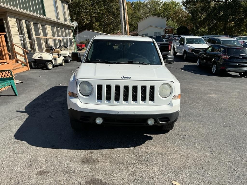 Jeep Patriot FWD 4dr Sport 2014