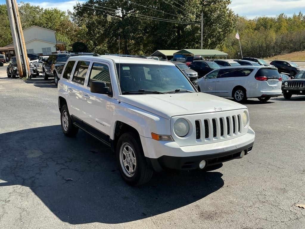 Jeep Patriot FWD 4dr Sport 2014