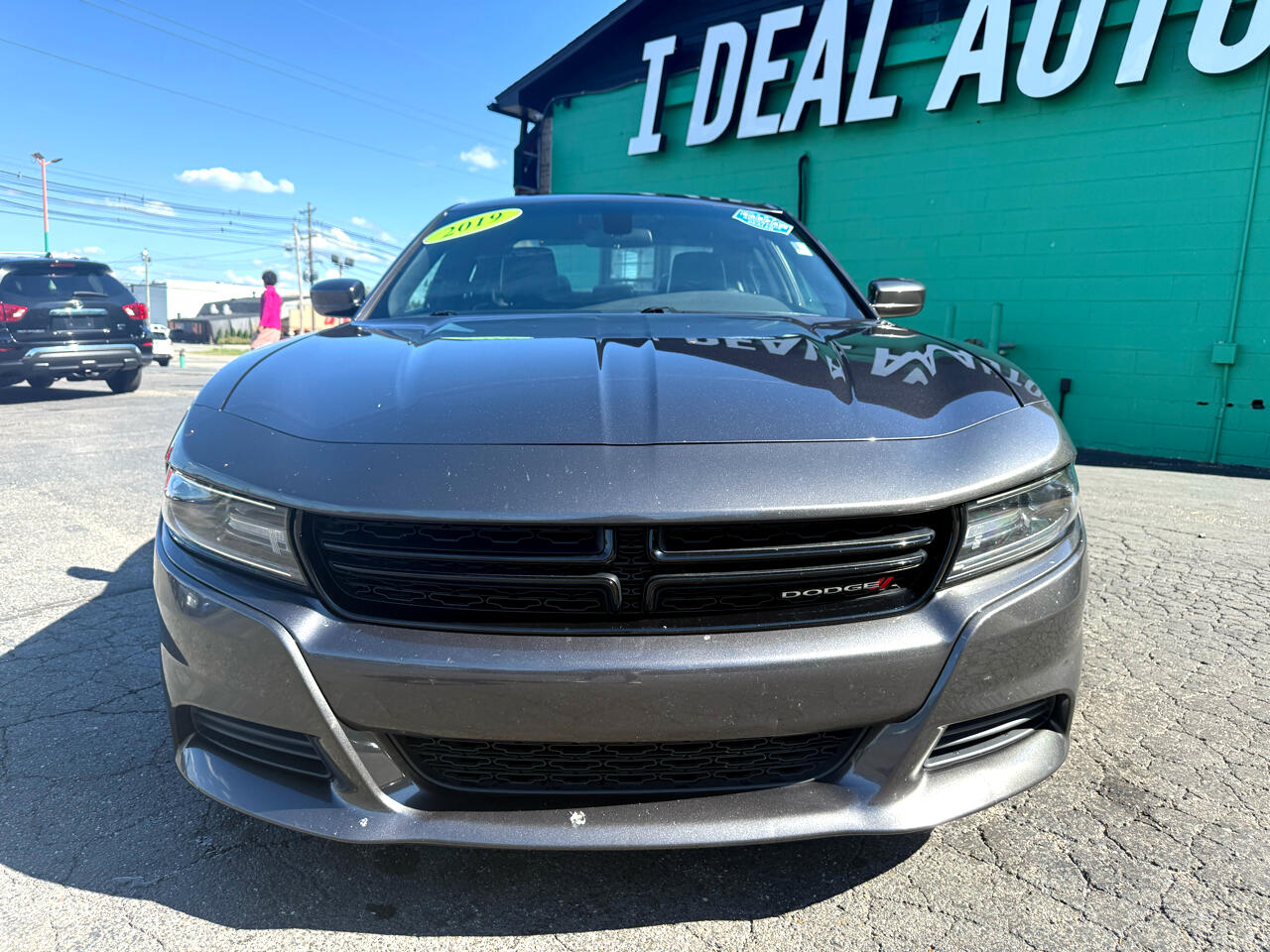 2019 Dodge Charger SXT photo 3