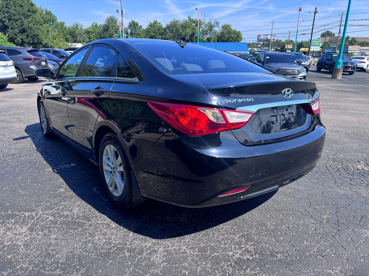 Hyundai Sonata 4dr Sdn 2.4L Auto GLS 2013