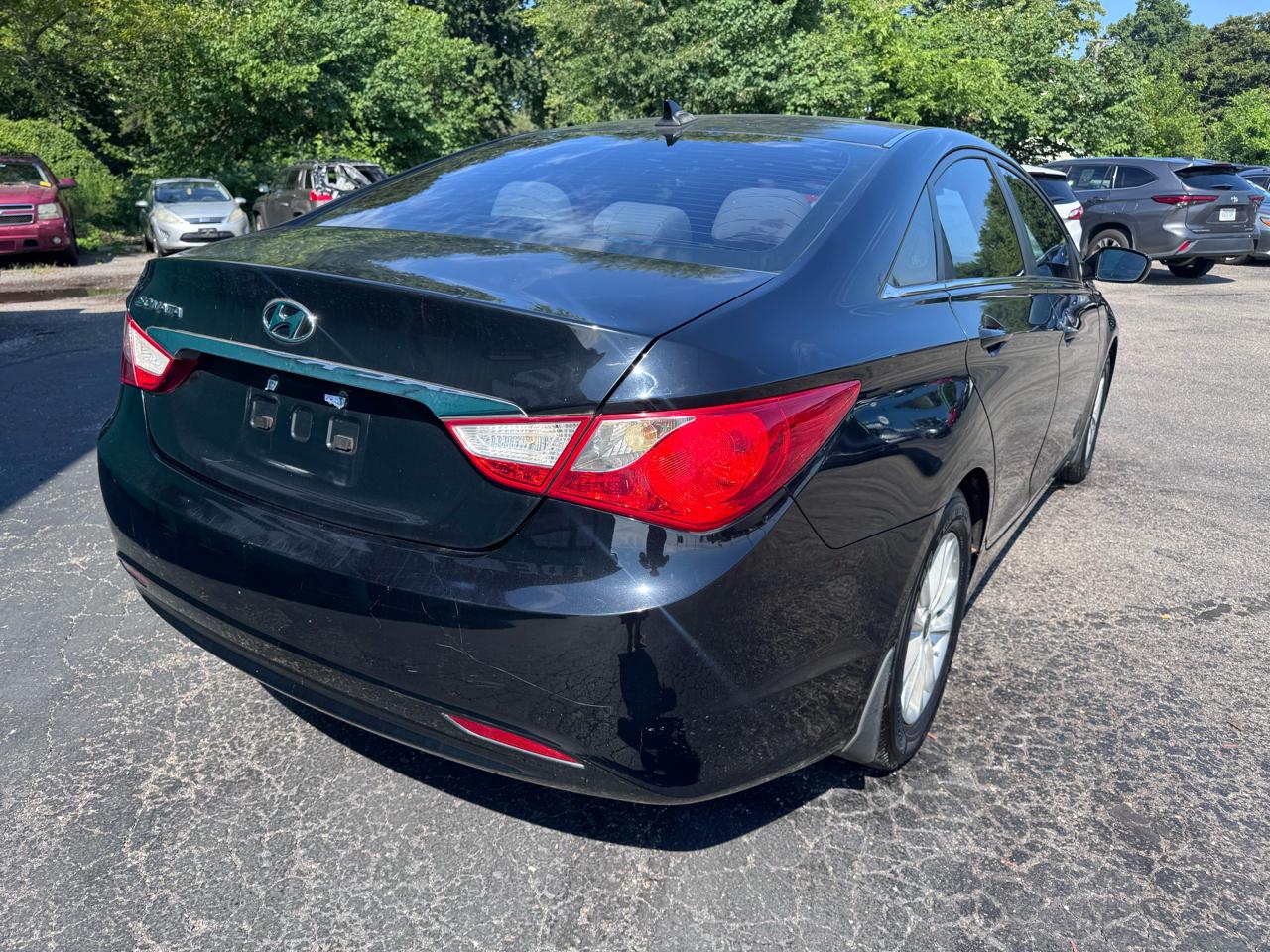 Hyundai Sonata 4dr Sdn 2.4L Auto GLS 2013