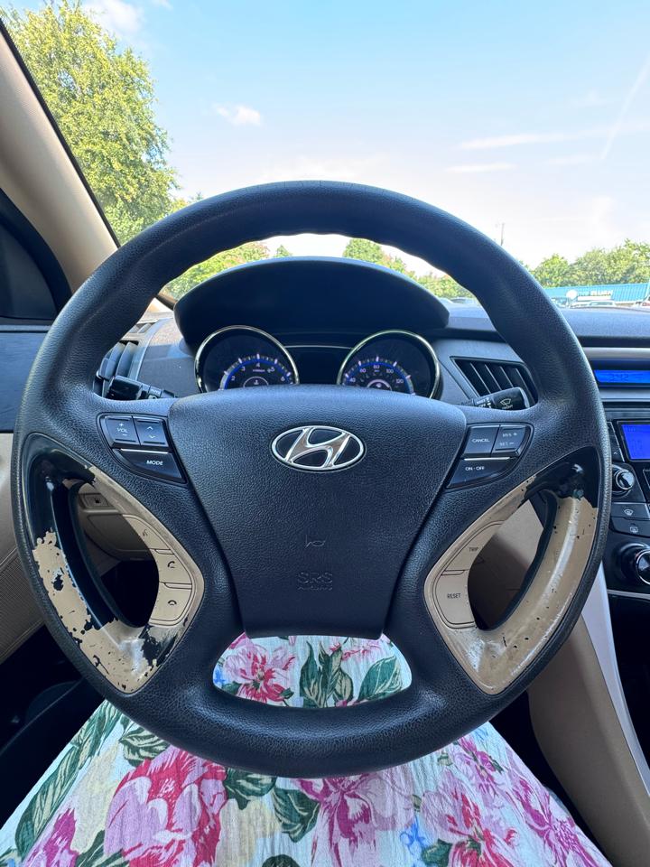 Hyundai Sonata 4dr Sdn 2.4L Auto GLS 2013