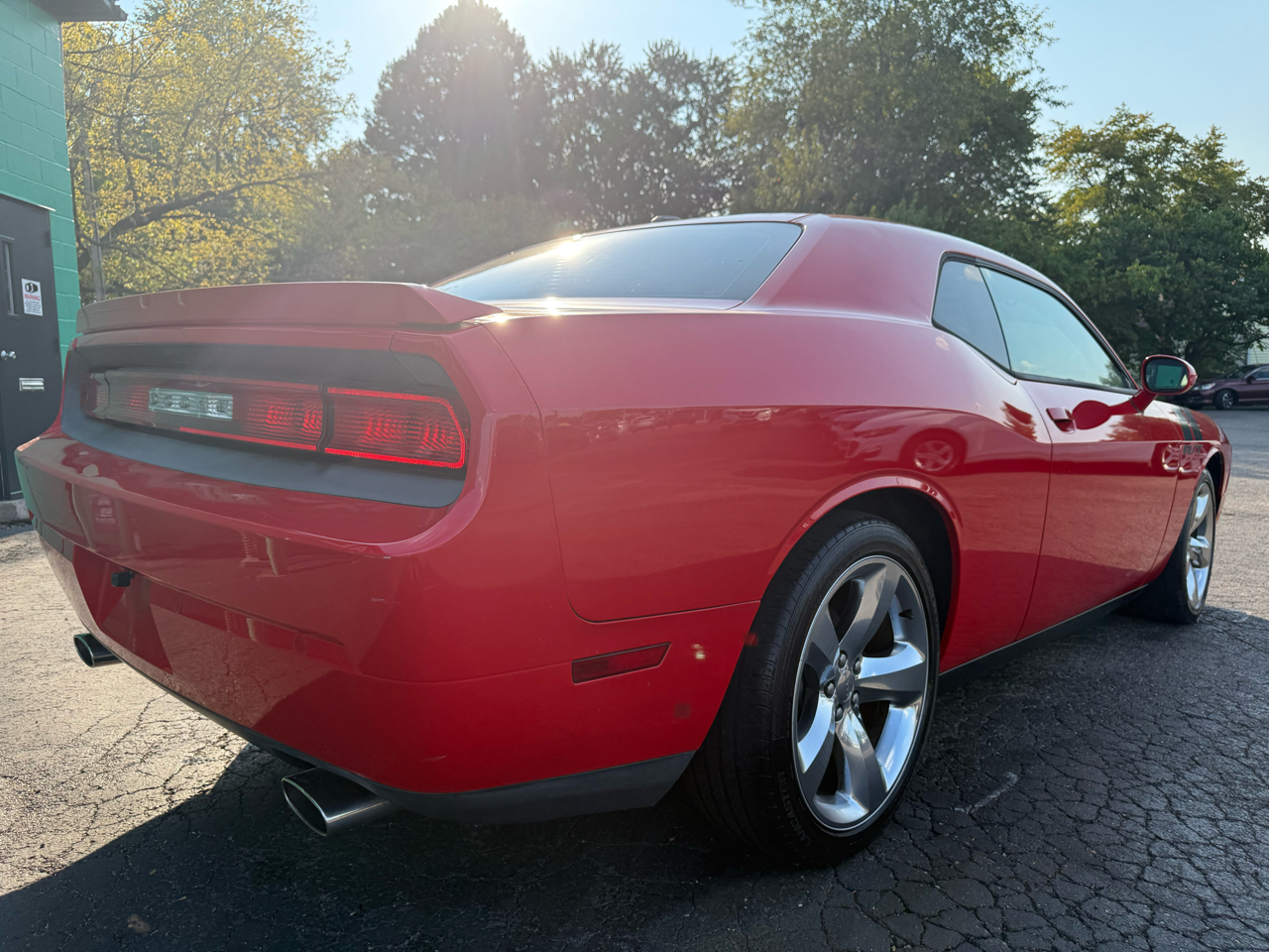 Dodge Challenger 2dr Cpe R/T Plus 2014 Dodge Challenger 2dr Cpe R/T Plus 2014