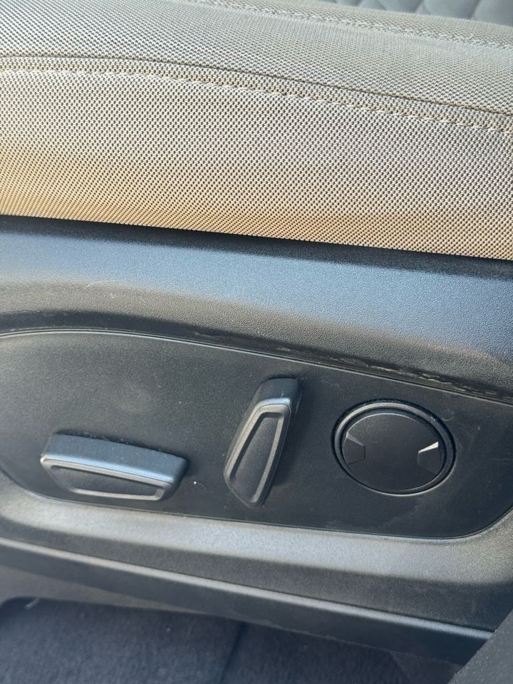 2021 Ford Explorer XLT photo 7