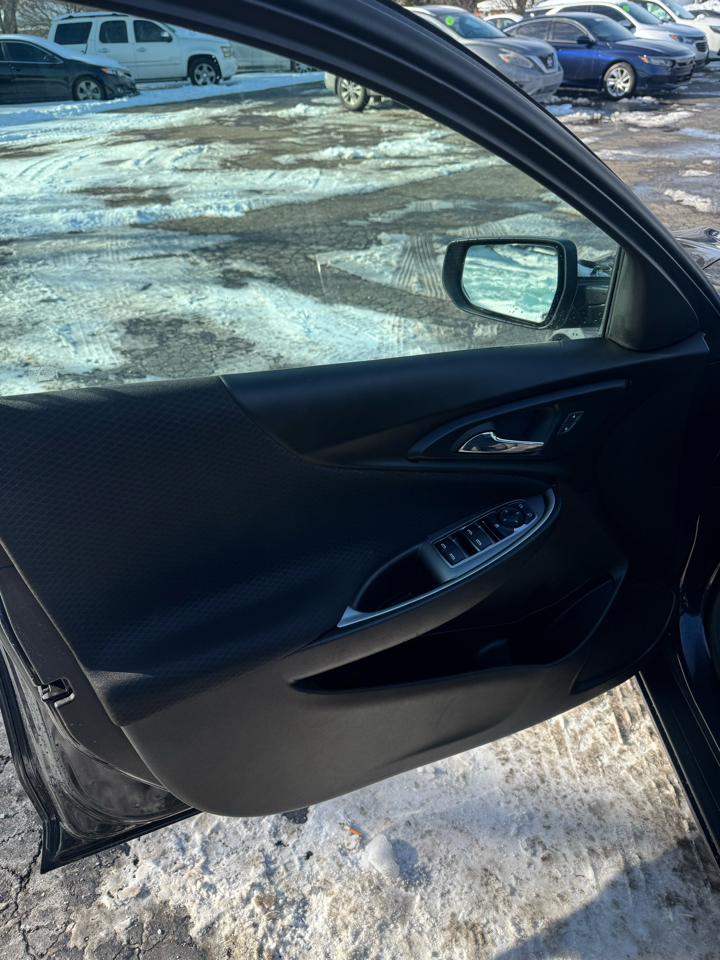 Chevrolet Malibu 4dr Sdn 1LT 2023