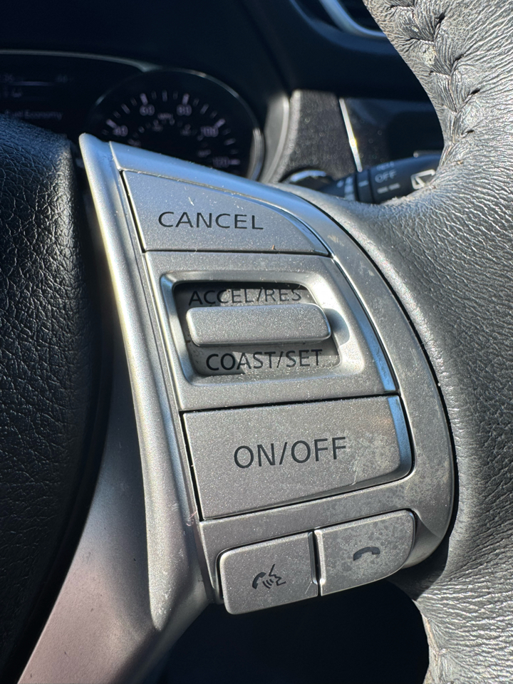 Nissan Rogue FWD 4dr SL 2015