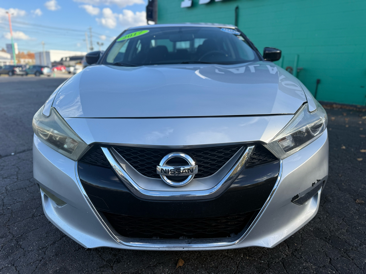 2017 Nissan Maxima S photo 3