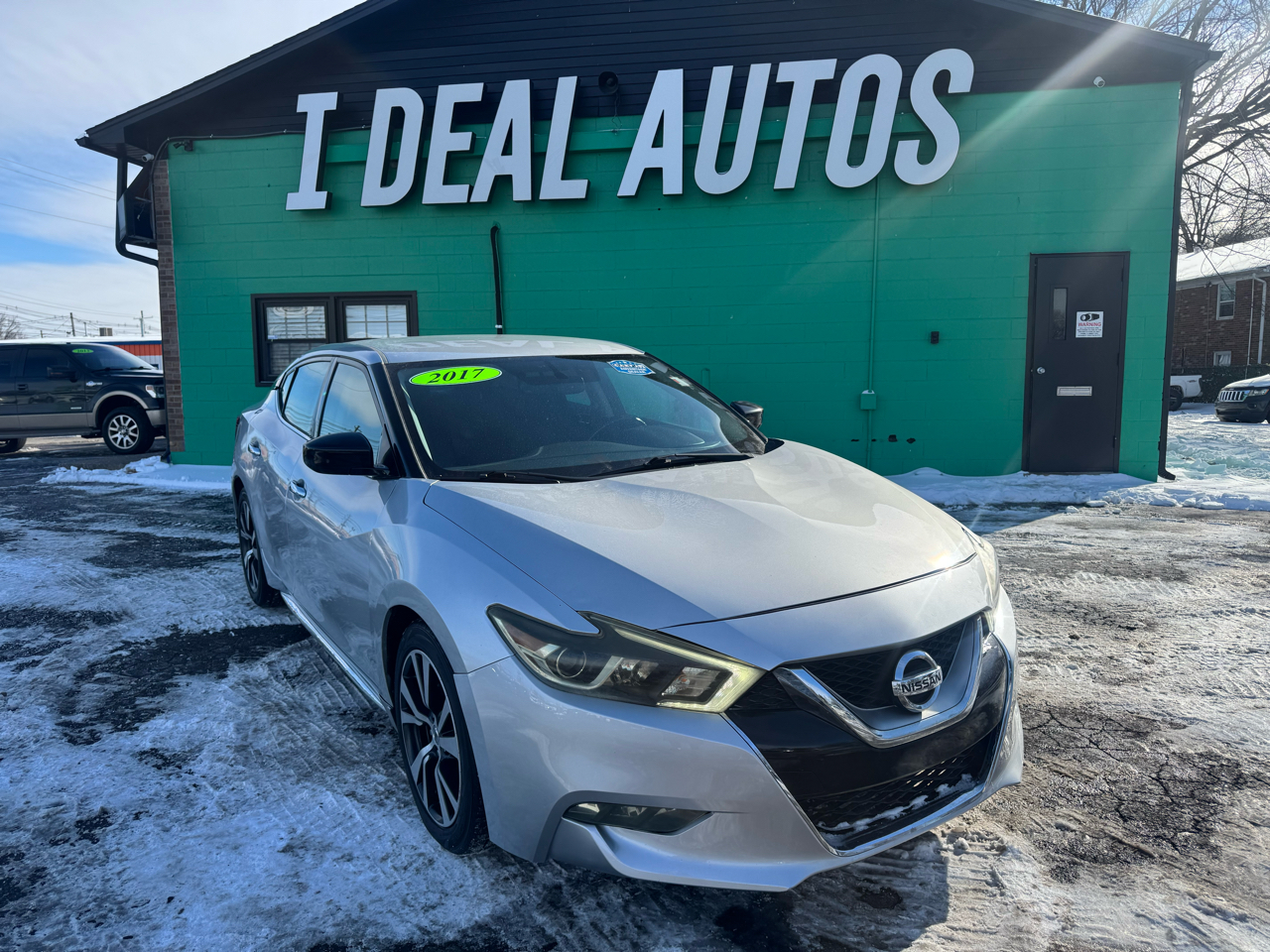 Nissan Maxima S 3.5L *Ltd Avail* 2017