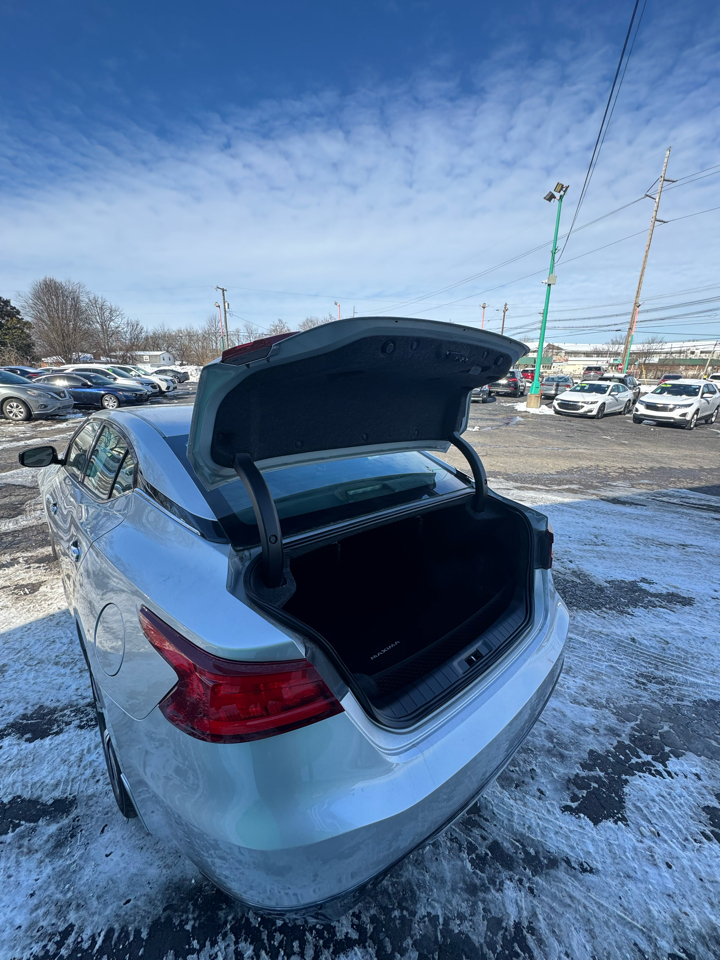 Nissan Maxima S 3.5L *Ltd Avail* 2017