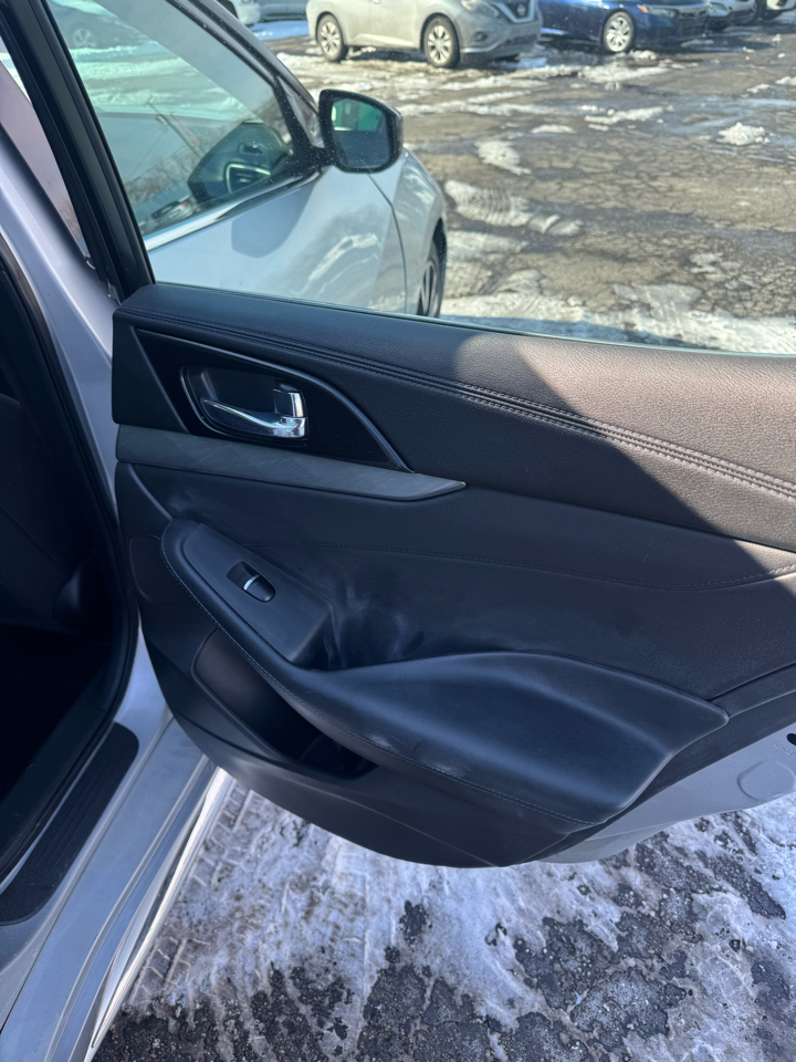 Nissan Maxima S 3.5L *Ltd Avail* 2017