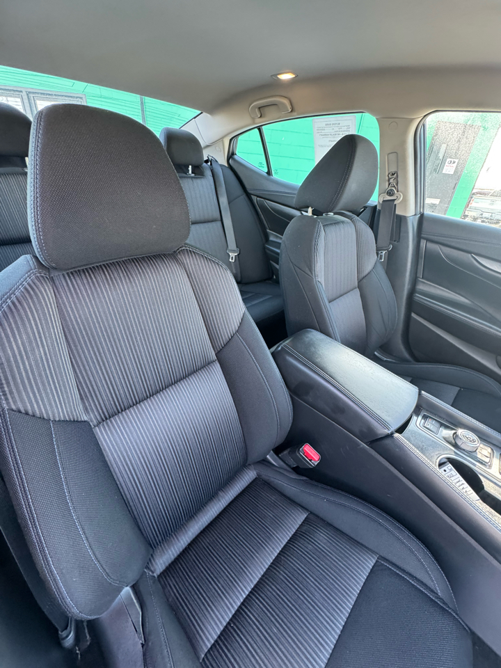 Nissan Maxima S 3.5L *Ltd Avail* 2017