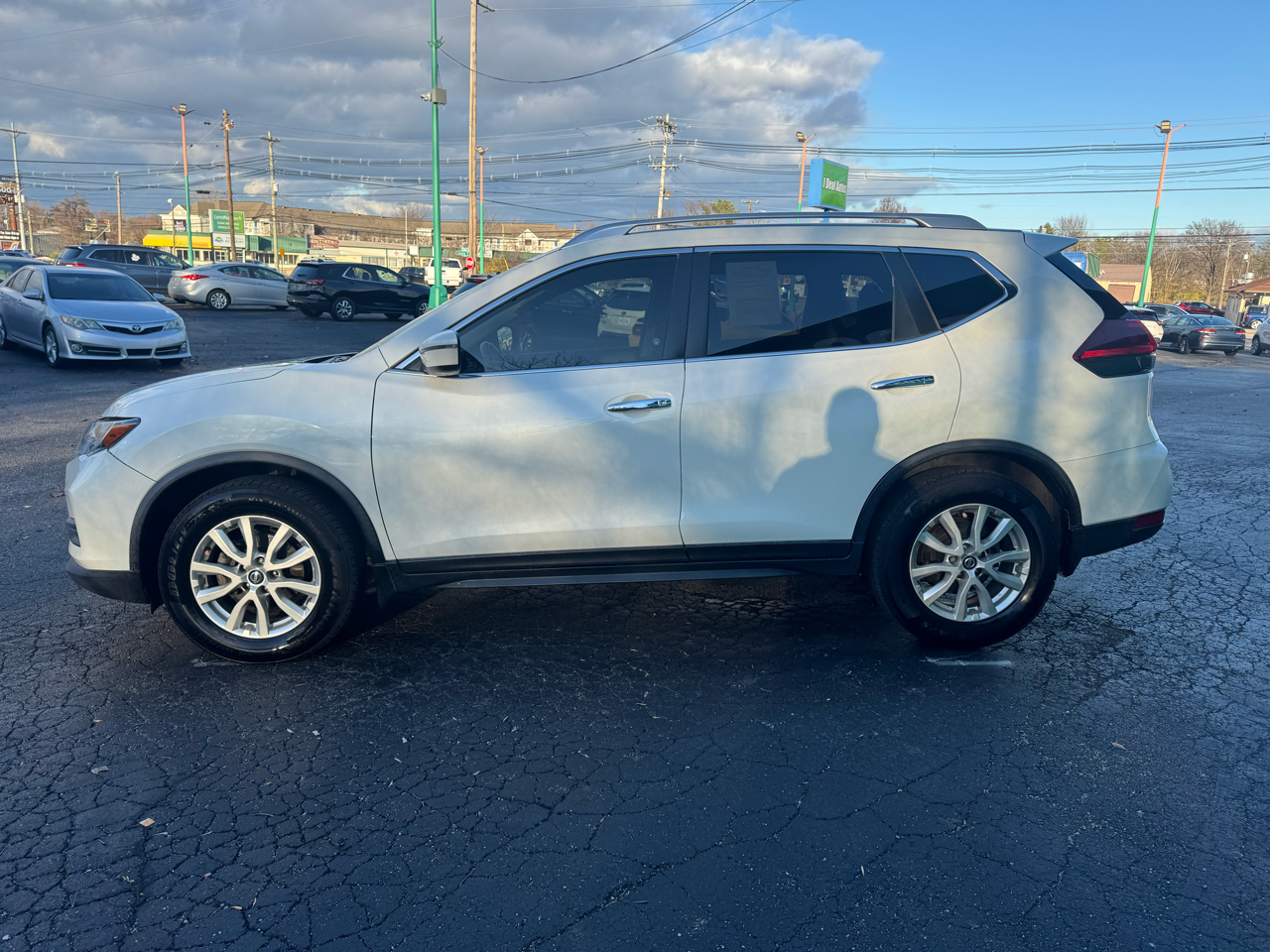 Nissan Rogue FWD SV 2019
