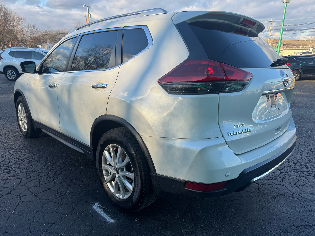 Nissan Rogue FWD SV 2019