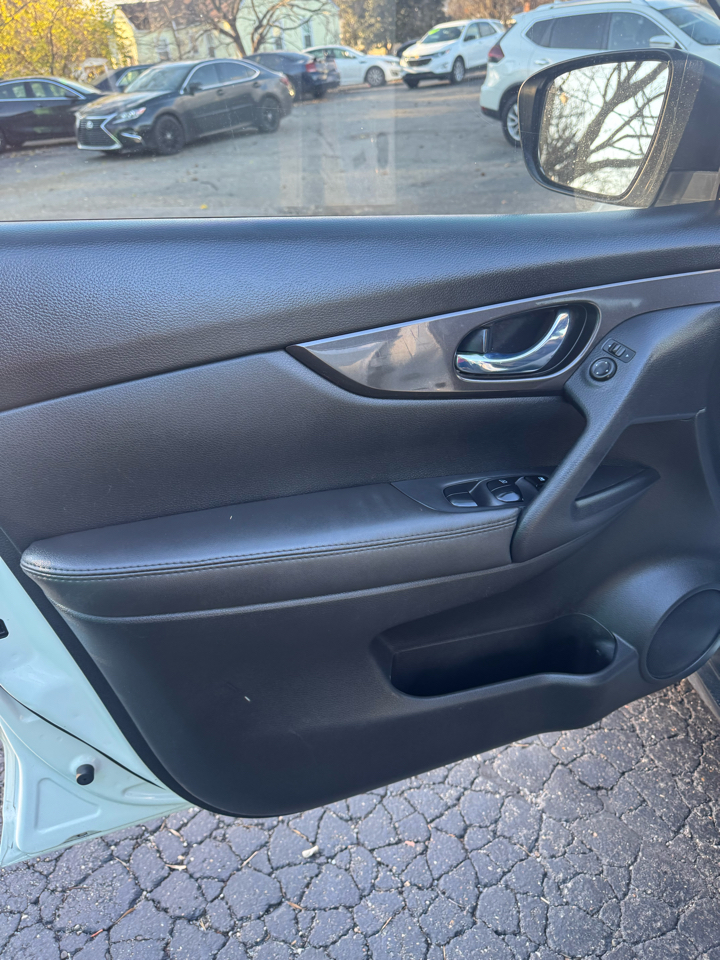 Nissan Rogue FWD SV 2019