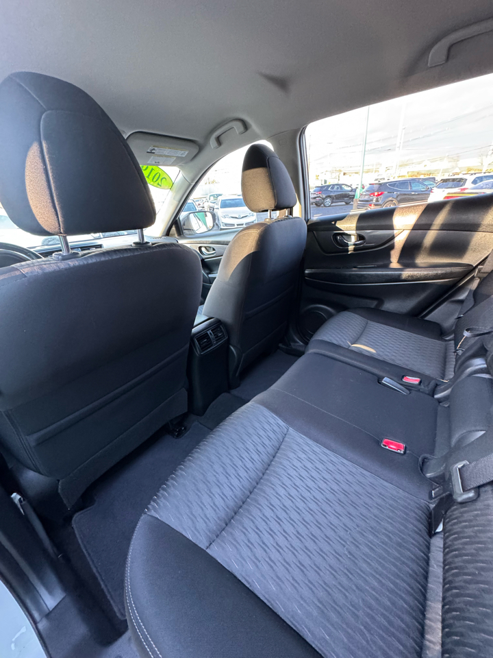 Nissan Rogue FWD SV 2019