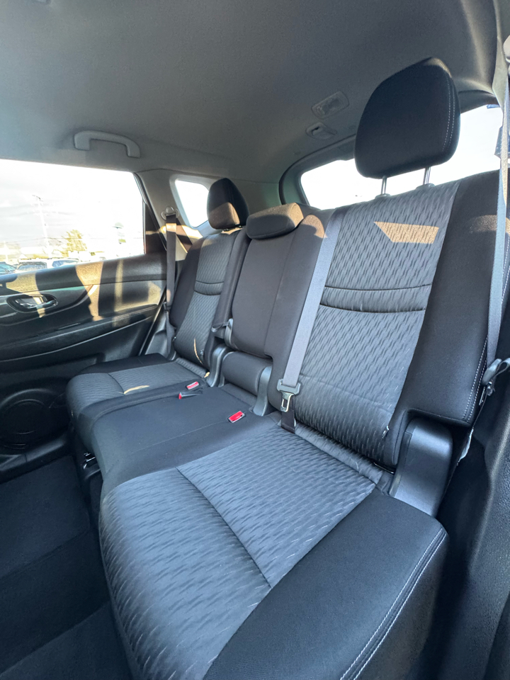 Nissan Rogue FWD SV 2019