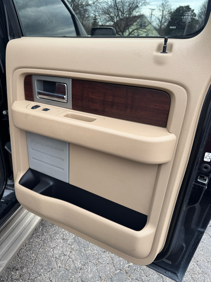 Ford F-150 4WD SuperCrew 145" King Ranch 2013