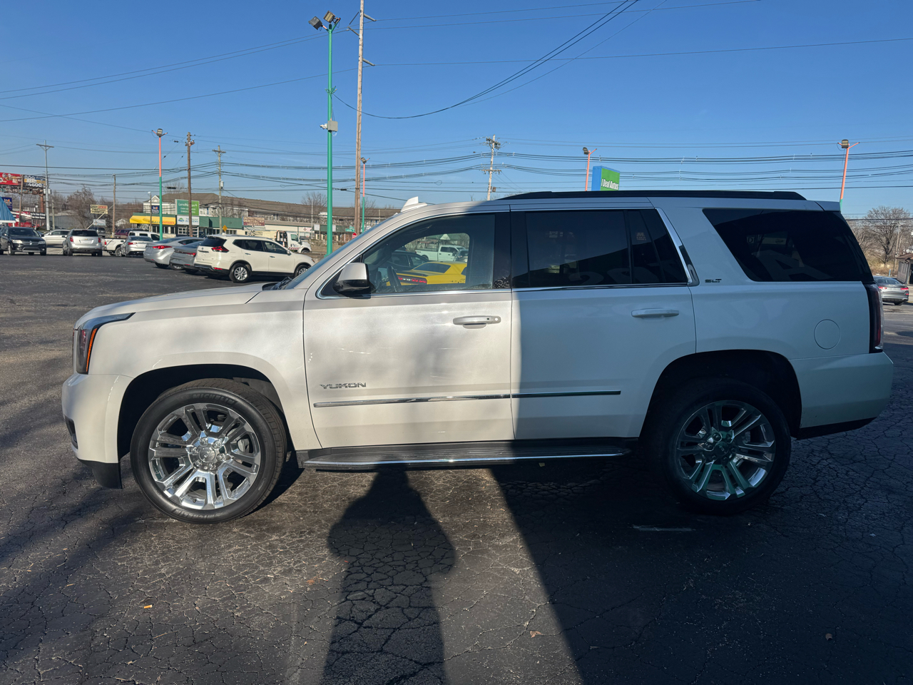 GMC Yukon 4WD 4dr SLT 2018
