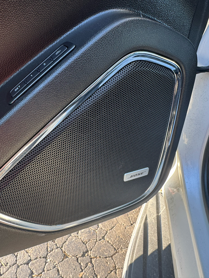 GMC Yukon 4WD 4dr SLT 2018