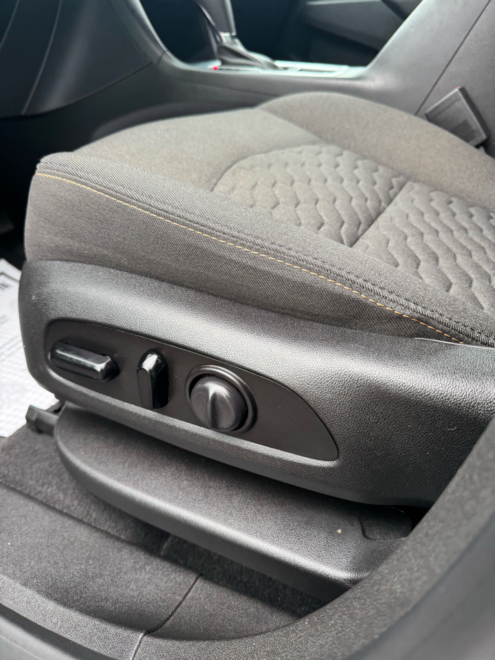 Chevrolet Equinox FWD 4dr LT w/2FL 2020