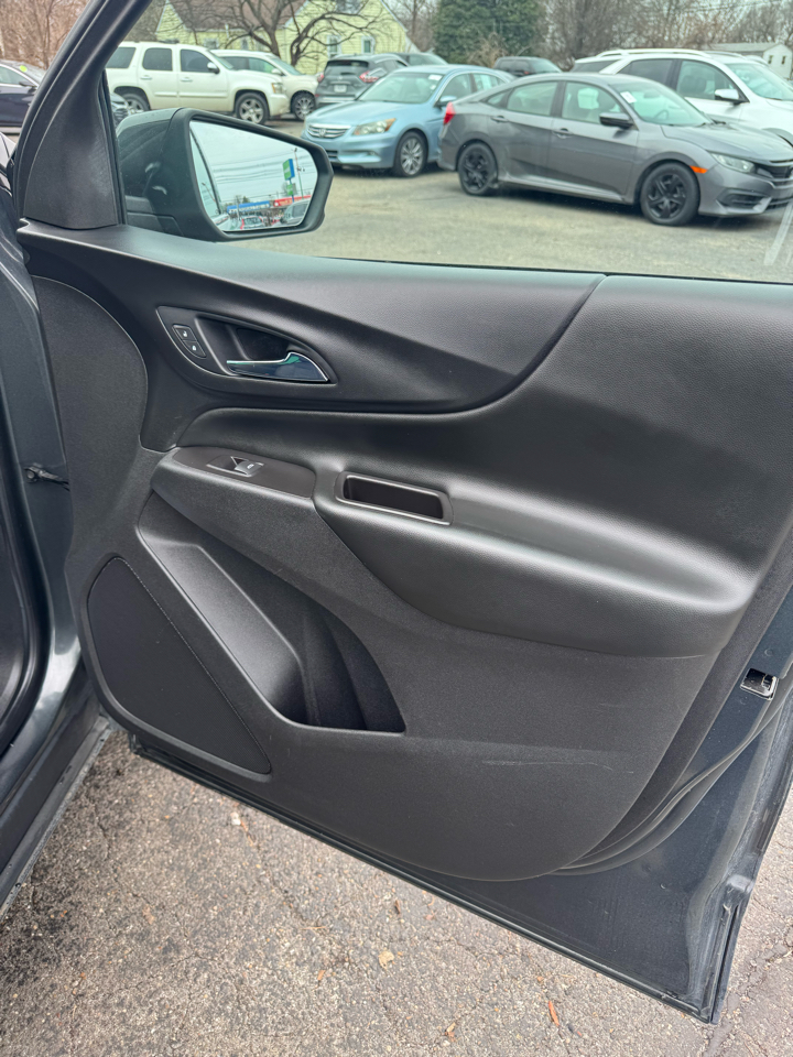 Chevrolet Equinox FWD 4dr LT w/2FL 2020