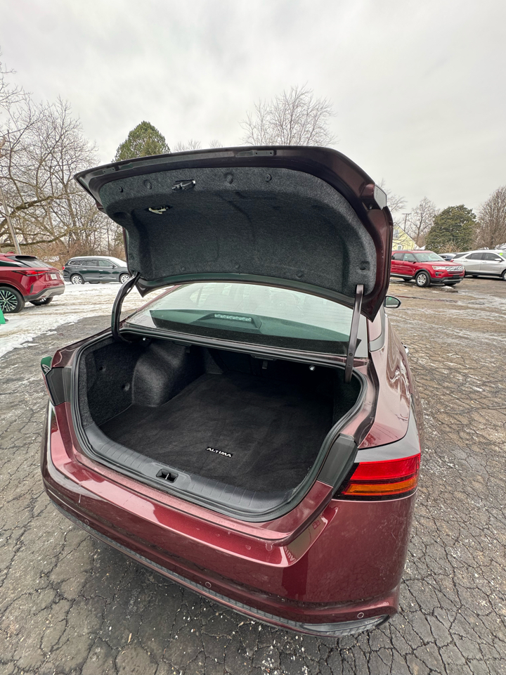 Nissan Altima SV FWD 2025