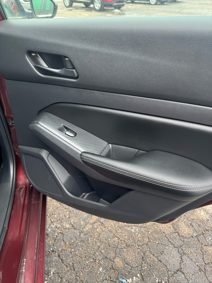 Nissan Altima SV FWD 2025