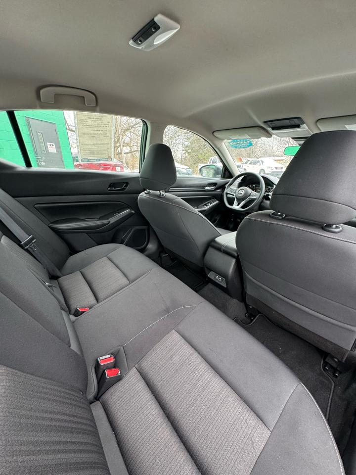 Nissan Altima SV FWD 2025