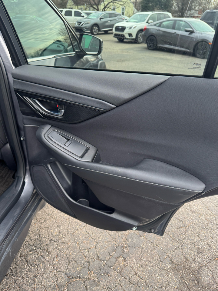 Subaru Outback Premium AWD 2024