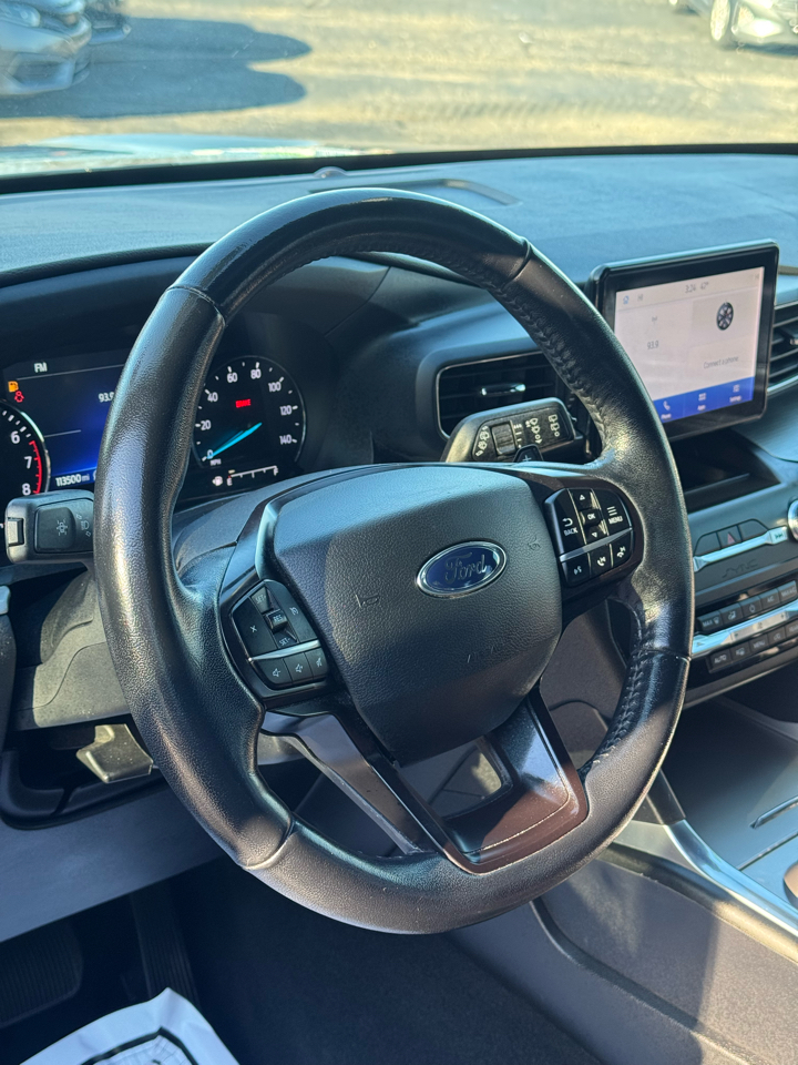 Ford Explorer XLT RWD 2020