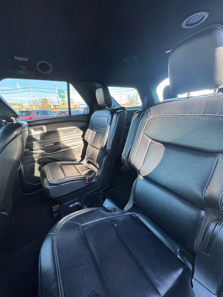 Ford Explorer XLT RWD 2020