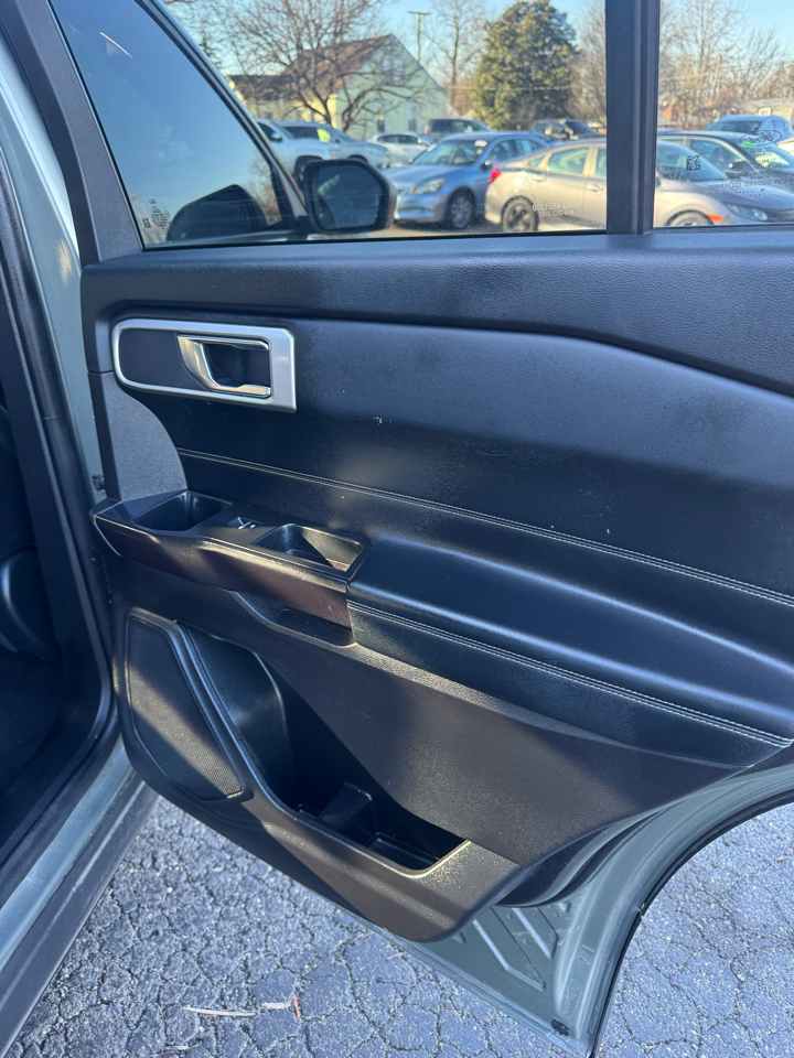 Ford Explorer XLT RWD 2020