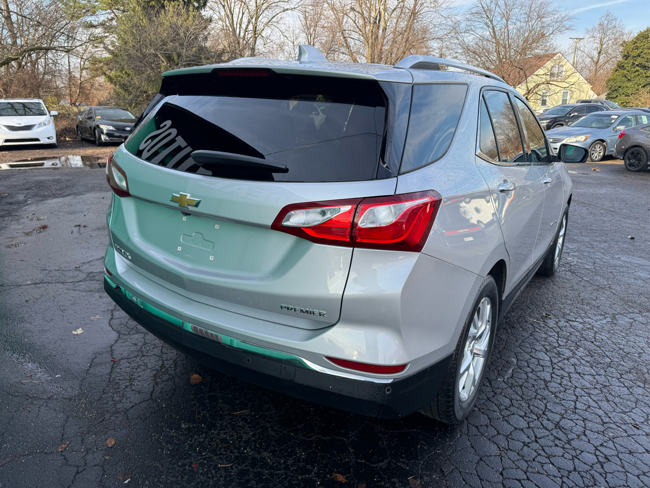 Chevrolet Equinox FWD 4dr Premier 2021