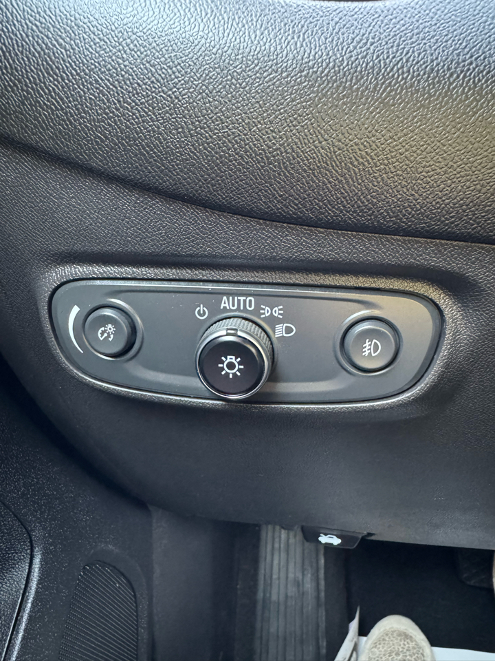 Chevrolet Equinox FWD 4dr Premier 2021