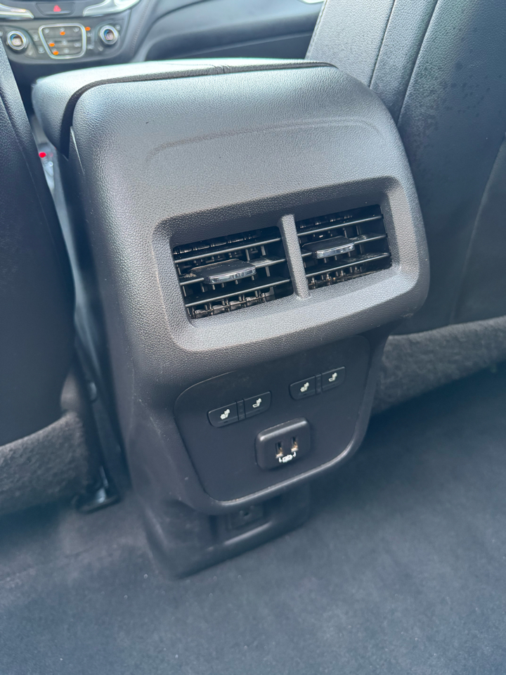 Chevrolet Equinox FWD 4dr Premier 2021